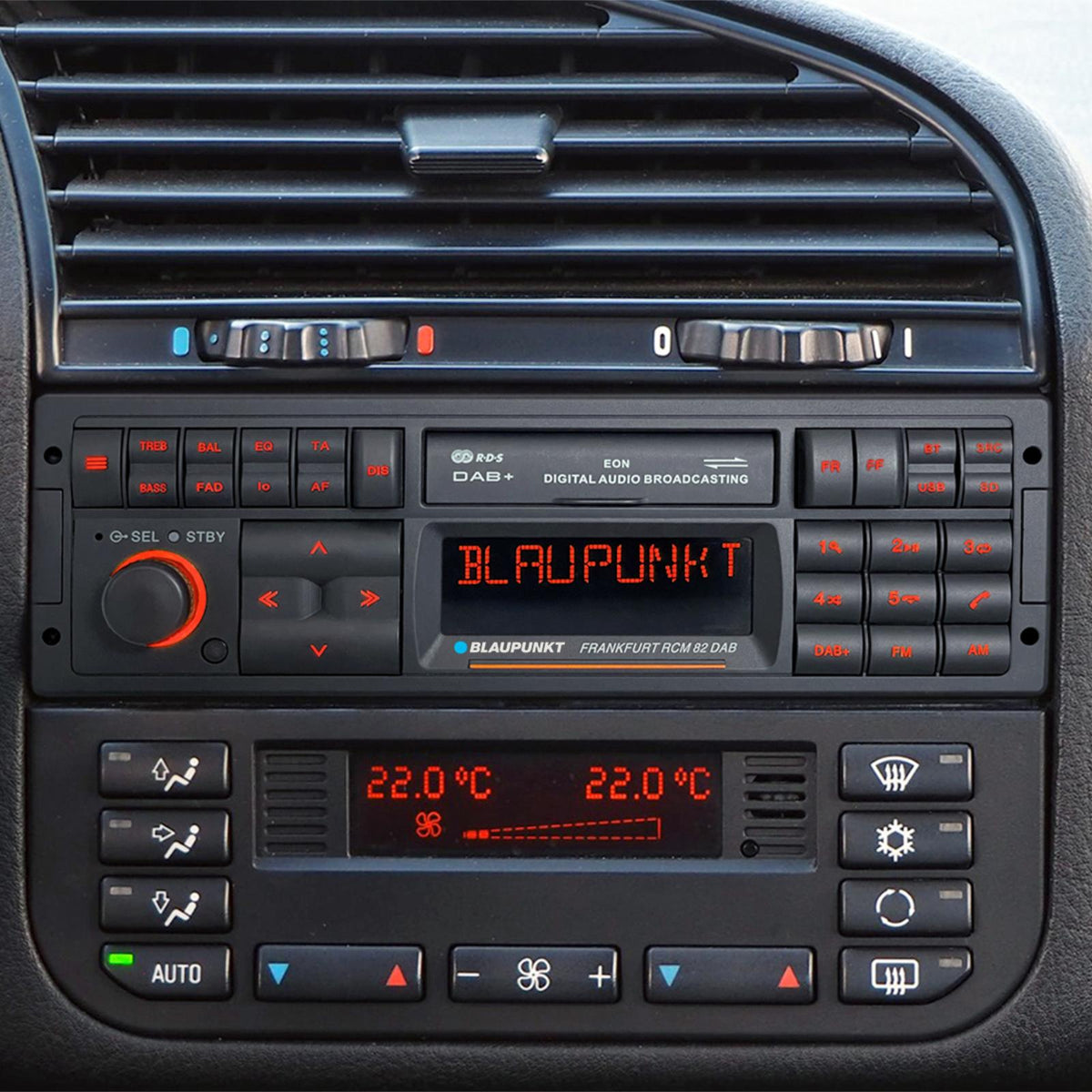 Blaupunkt Frankfurt RCM 82 DAB Retro Classic Car Stereo Bluetooth USB SD AUX