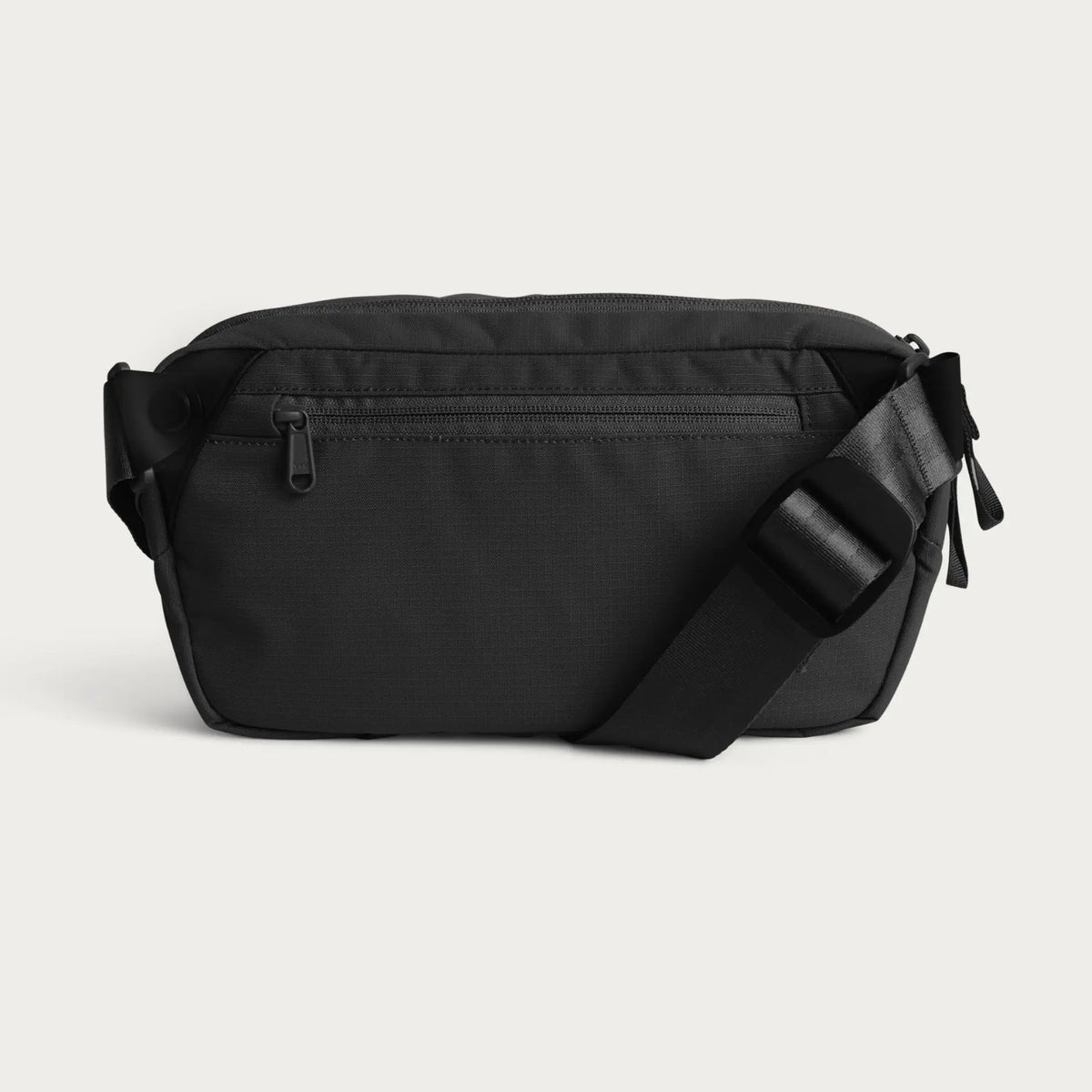 Moment Everything Sling 4L Black Travel Tech Organiser Everyday Carry Bag